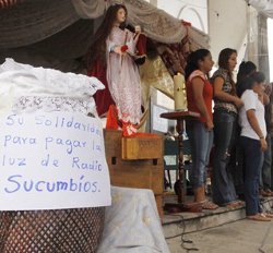 El Nuncio en Ecuador llama a los Heraldos del Evangelio a Quito para tratar la situacin en Sucumbos 