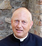 El superior de los lefebvrianos en Italia acusa a la Santa Sede de intentar dividir la FSSPX