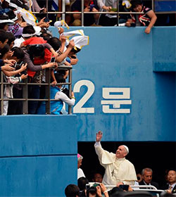 La esperanza cristiana es el antdoto contra el cncer de la desesperacin, recuerda el Papa en Corea