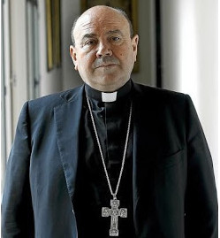 El arzobispo de Zaragoza considera inslito que Catalua no devuelva los Bienes de la Franja