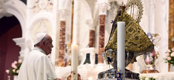 El Papa pide a la Virgen que interceda para reunir a  todos los cubanos