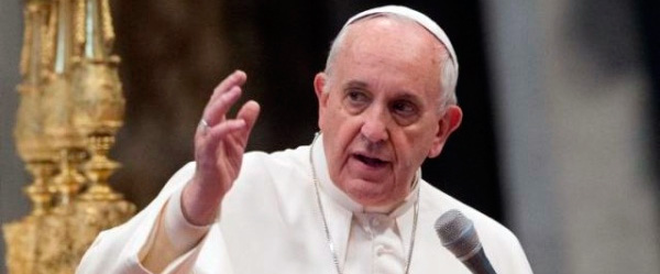 Papa Francisco: En la Iglesia la nica autoridad es el servicio y el nico poder la cruz