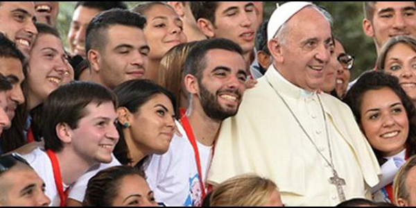 El Papa a los jvenes: Mantengan la esperanza en el Seor con valenta para ir contra corriente