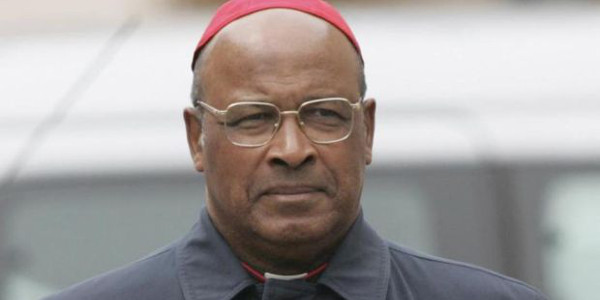 El cardenal Napier retuitea una condena de la propuesta de peticin de perdn a los homosexuales