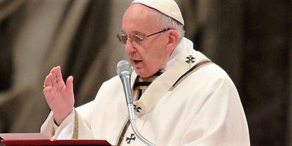 El Papa pide a los sacerdotes en la Misa Crismal encarnar la Misericordia del Padre