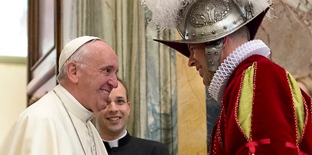 Papa Francisco: Ser guardias suizos es una ocasin para crecer en la Fe