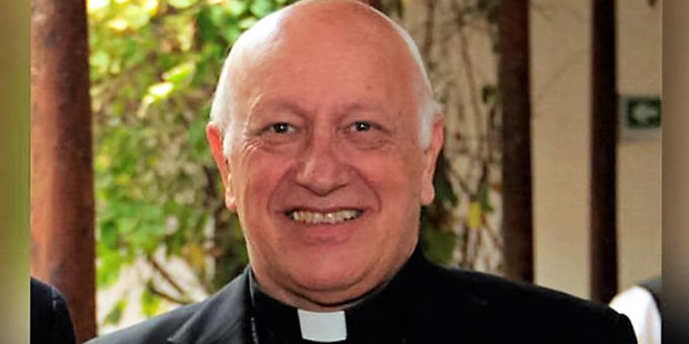 El senado chileno estudia retirar la nacionalidad al cardenal Ezzati