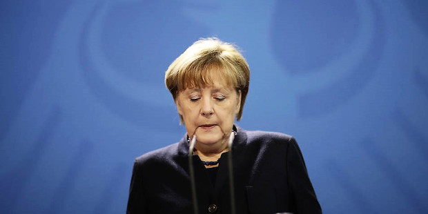 Los obispos alemanes critican que Merkel siga prohibiendo el culto religioso pblico mientras deja reabrir miles de tiendas