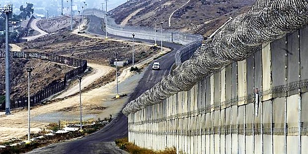 Los obispos mexicanos reciben con profundo dolor la decisin de Trump de construir un muro fronterizo