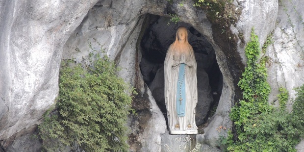 Nuestra Seora de Lourdes
