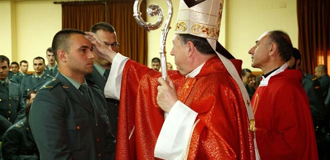 El Arzobispado Castrense afirma el derecho del militar creyente de recibir asistencia religiosa