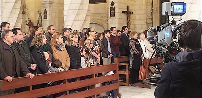 Respuesta de los catlicos espaoles a Podemos: se triplica la audiencia de la Misa en La 2 de TVE