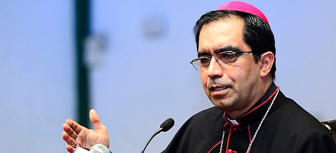 Mons. Escobar invita al Papa a visitar El Salvador en el centenario del Beato scar Romero