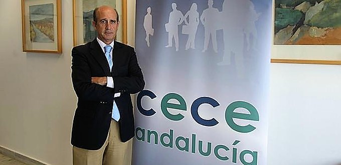Rafael Caamao denuncia la discriminacin de la Junta de Andaluca hacia la enseanza concertada