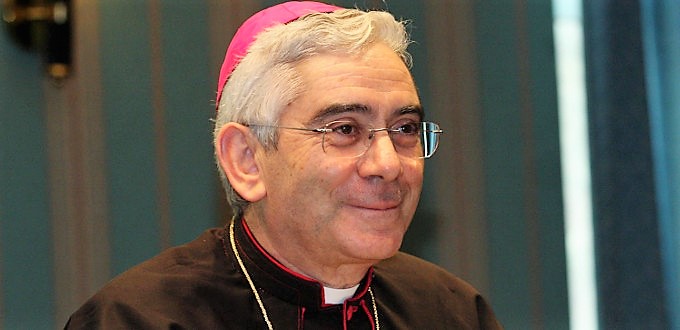 Italia: el arzobispo de Monreale prohbe a los mafiosos ser padrinos de bautizo y recibir funerales catlicos