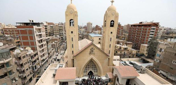 Los coptos de Egipto protestan contra el cierre de tres iglesias en las ltimas semanas