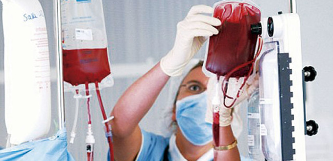 Denuncian a un hospital de Pamplona por dejar de transfundir de sangre a una Testigo de Jehov que muri