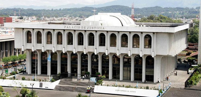 La Corte Suprema de Guatemala ordena suspender la distribucin de un manual abortista de la ONU