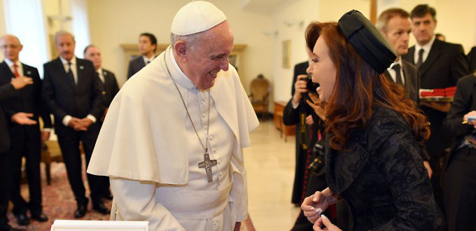 Obispos argentinos acusan a los medios de comunicación de tergiversar políticamente la figura del Papa