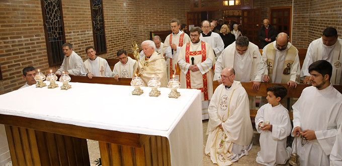 El cardenal Caizares inaugura una capilla de adoracin perpetua en Catarroja