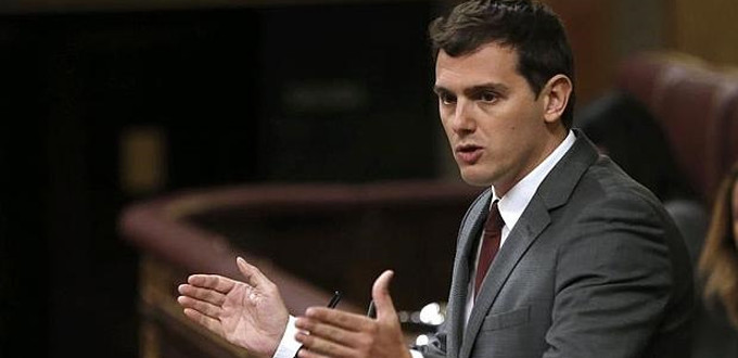 Ciudadanos pide al gobierno que promocione el lesbianismo en Espaa