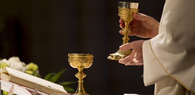 Todo es Gracia: la Cuaresma, los Sacramentos, la divinizacin