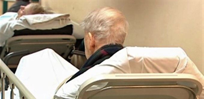 Crecen en Espaa los abandonos de ancianos en hospitales por parte de sus familias
