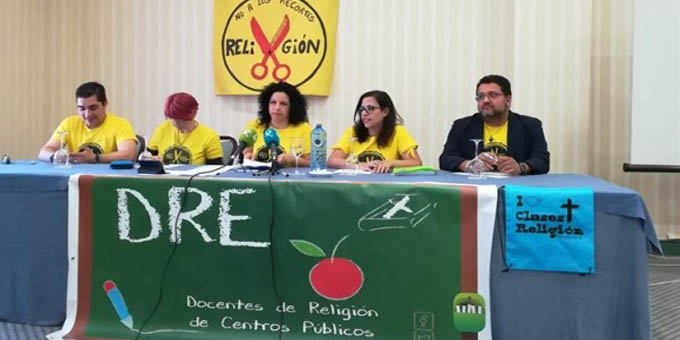 Extremadura: denuncian la intención de la Junta de reducir el horario de clases de Religión