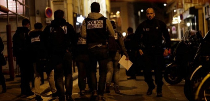 Un terrorista islmico asesina a cuchillo a una persona y deja herida a otras cuatro en Paris