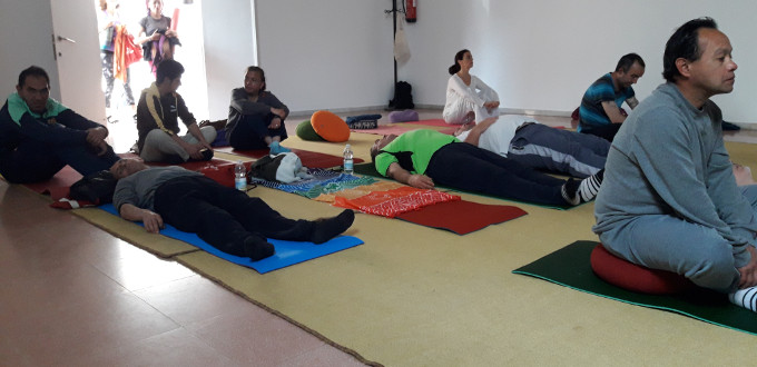 Critas Sevilla promociona el Yoga Hatha y la Meditacin