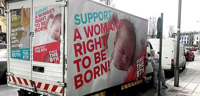 Irlanda: Obispo invita a decir claramente que el aborto es el asesinato directo de un ser humano inocente y mantener la enmienda provida