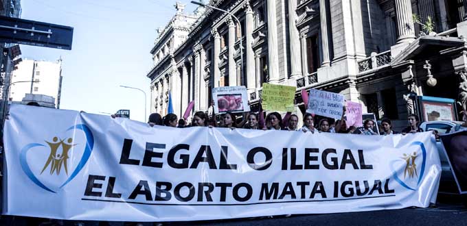 La Cmara de Diputados del Congreso de Argentina aprueba la Ley del Aborto