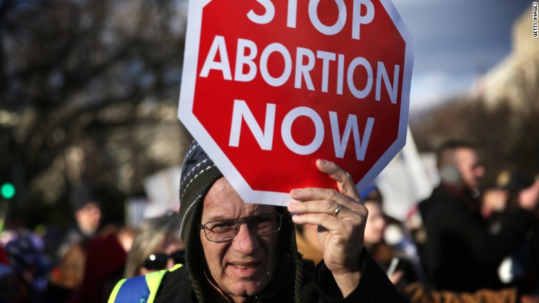 La Corte Suprema de Estados Unidos sentencia a favor de centros provida y deroga decisin que los obligaba a promover el aborto