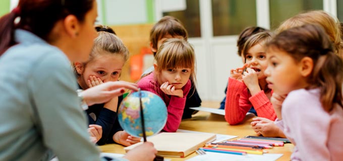 La ministra de Educación dice ahora que no está en sus planes atacar a la escuela concertada en España