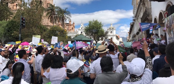Ecuador: Cientos de miles marchan contra aborto e ideologa de gnero