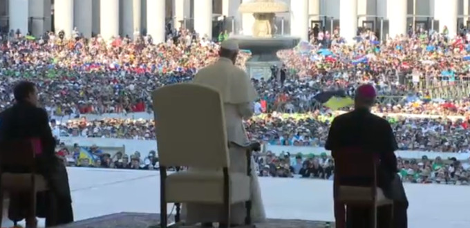 El Papa anima a los monaguillos a caminar hacia la santidad