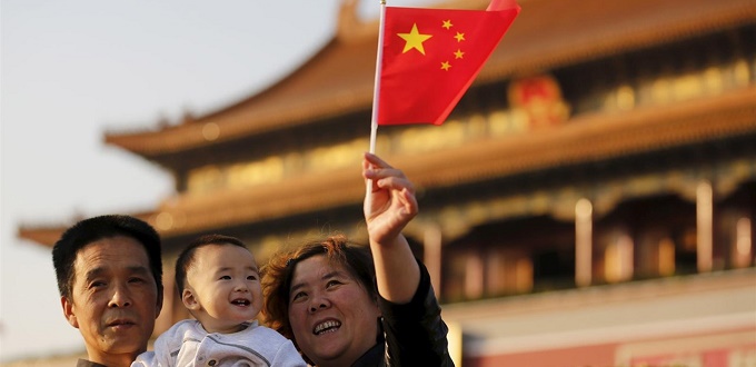 China retrocede en su poltica de un solo hijo frente a una crisis demogrfica masiva