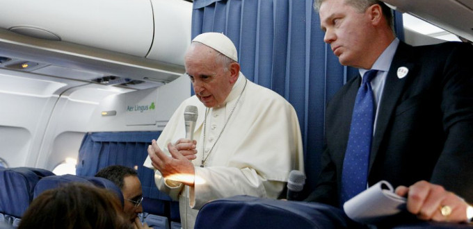 La Santa Sede censura las palabras del Papa por hablar de enviar al psiquiatra a nios con tendencias homosexuales