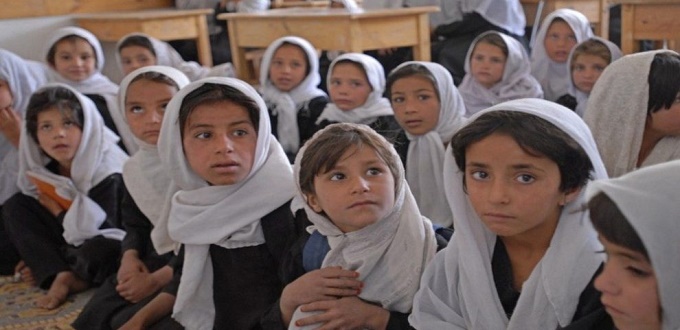 Al menos 37 muertos en el atentado a una escuela de Afganistn