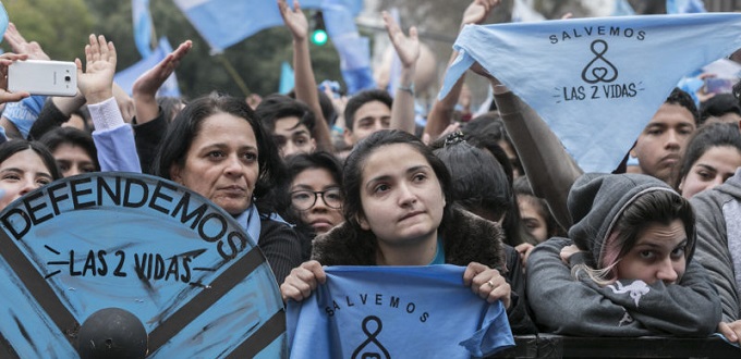Por qu Argentina derrot una ley abortiva e Irlanda no