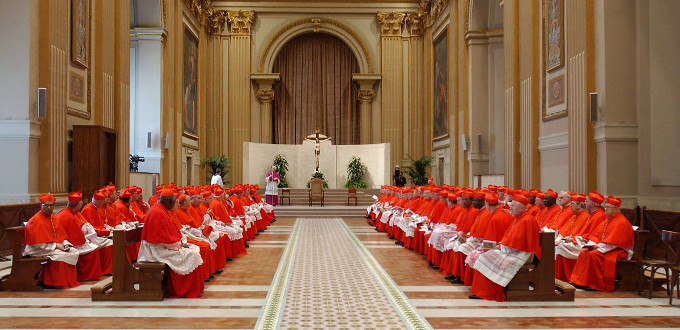 Un cardenal publica una carta crtica con el actual pontificado y dando su parecer sobre lo que debe hacer el prximo Papa