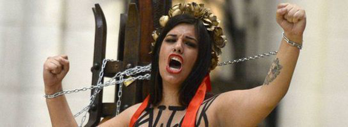 Comienza el juicio contra las dos activistas de Femen que profanaron la Catedral de La Almudena en el 2014
