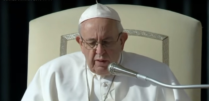 Papa Francisco: No lo olvidis: chismorrear es matar
