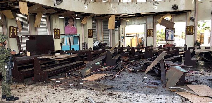 Al menos 20 muertos en atentado terrorista contra una catedral en Filipinas