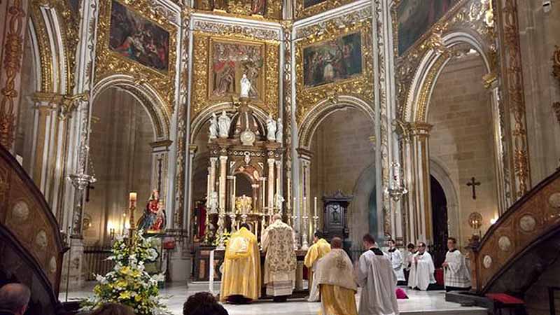 Los obispos franceses consideran que Summorum Pontificum no ha dado buenos frutos