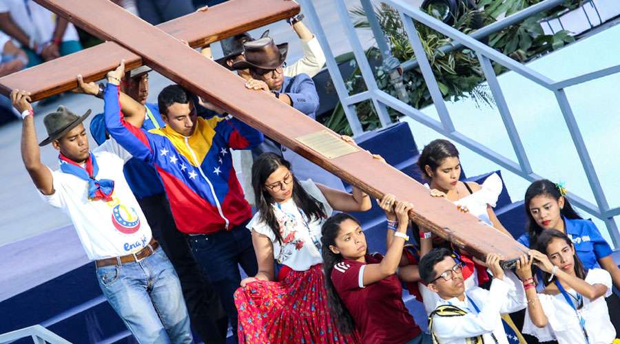 El Papa en Panam: el Calvario de Jess se prolonga en el grito sofocado de los nios a quienes se les impide nacer