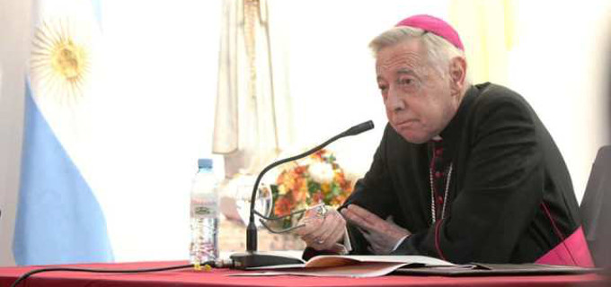 Mons. Aguer: «Si la Iglesia se desdijera y negase la Humanae vitae se destruira a s misma»