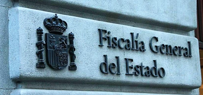 La Fiscala General pide a la Iglesia que lleve a la Justicia cada denuncia de abuso antes de investigarlo