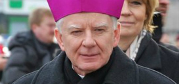 El Arzobispo de Cracovia denuncia la burla contra la fe catlica en los desfiles del Orgullo Gay