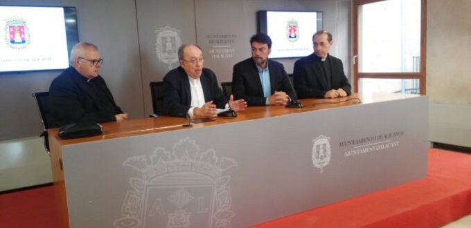 Monasterio de la Santa Faz: Las Monjas de la Sangre relevan a las hermanas Clarisas